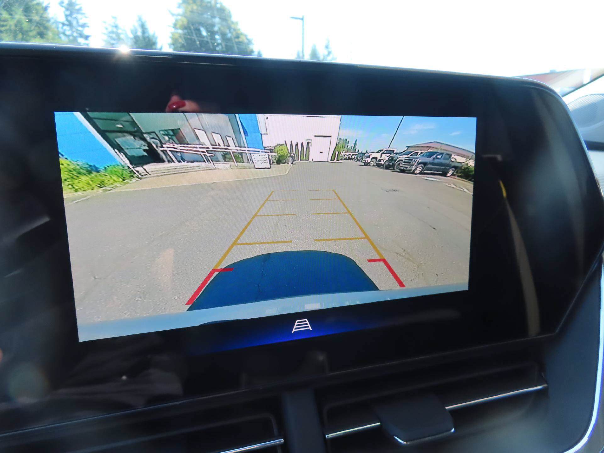 New 2026 Chevrolet Trax ACTIV w/ Driver Confidence Package FWD image 31