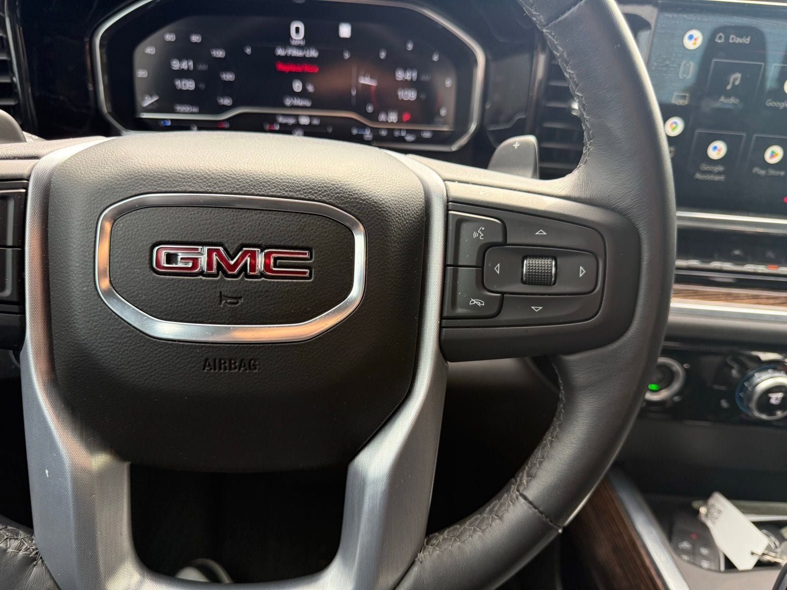 Used 2022 GMC Sierra 1500 Elevation w/ LPO, Elevation Black Package AWD/4WD image 19