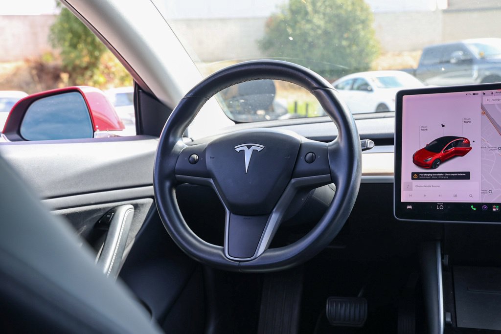 Used 2019 Tesla Model 3 Long Range RWD image 23