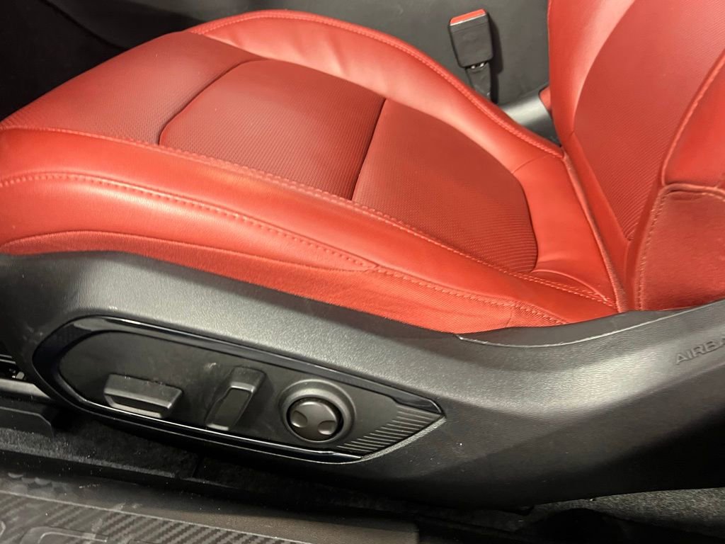 Used 2024 Dodge Charger R/T w/ Plus Group image 23