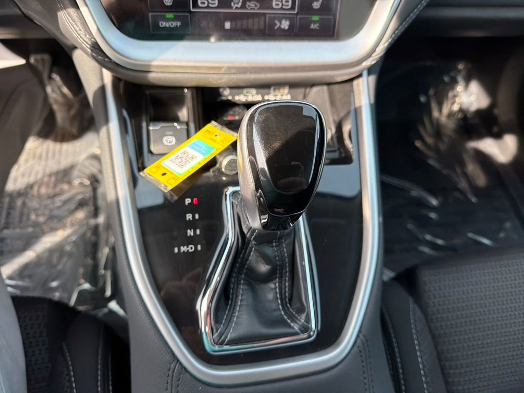 Used 2023 Subaru Outback Premium image 22