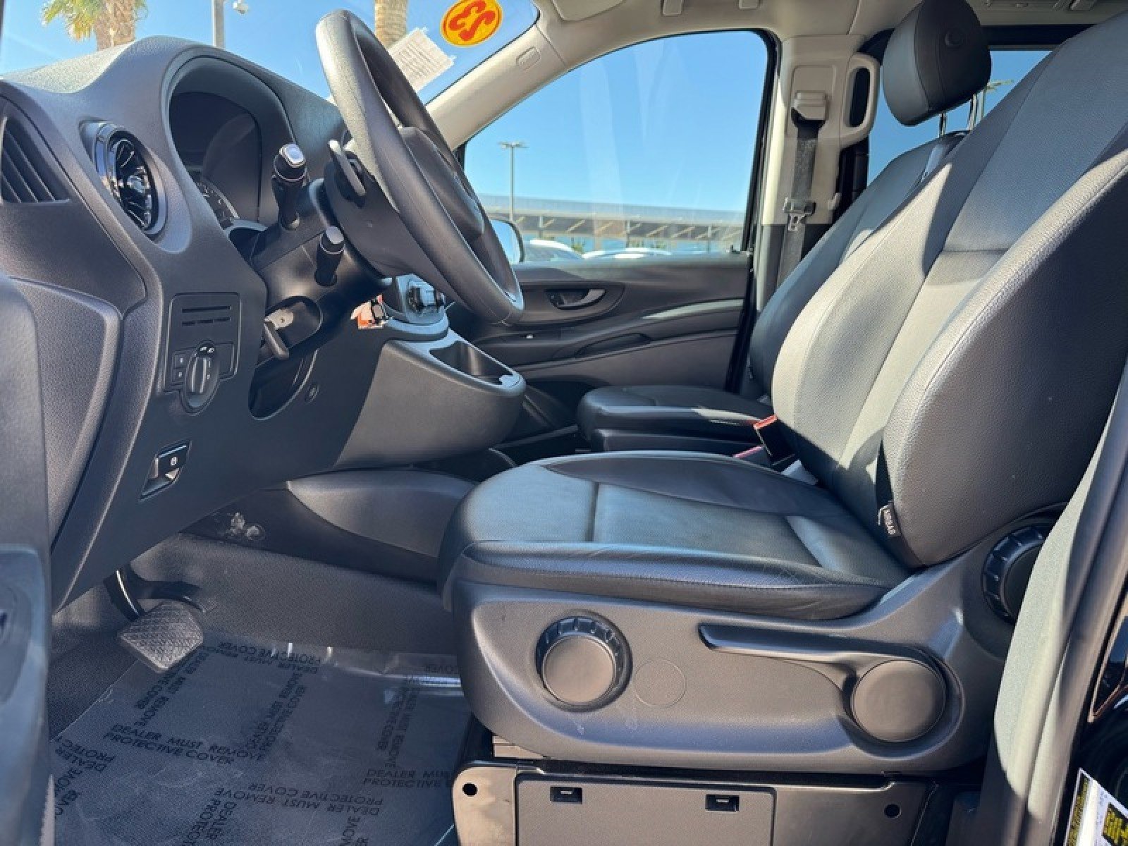 Used 2023 Mercedes-Benz Metris Passenger image 13