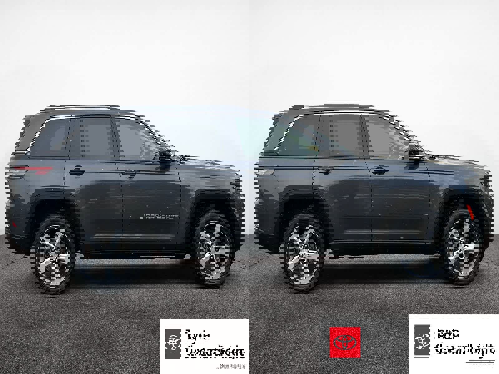 Used 2022 Jeep Grand Cherokee Limited image 6