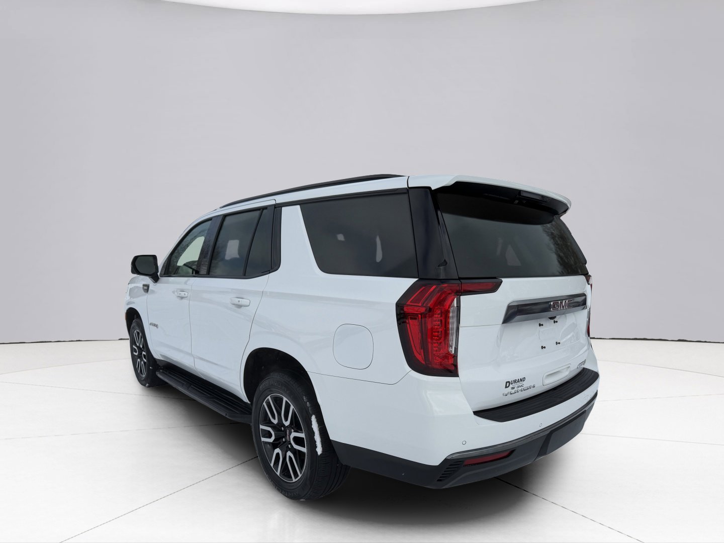 Used 2021 GMC Yukon AT4 w/ Technology Package image 7