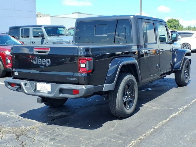 Used 2021 Jeep Gladiator Sport AWD/4WD image 25