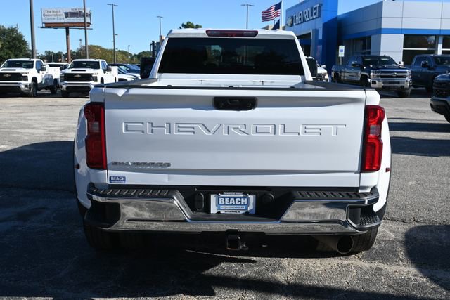 Used 2024 Chevrolet Silverado 3500 W/T w/ WT Convenience Package image 4