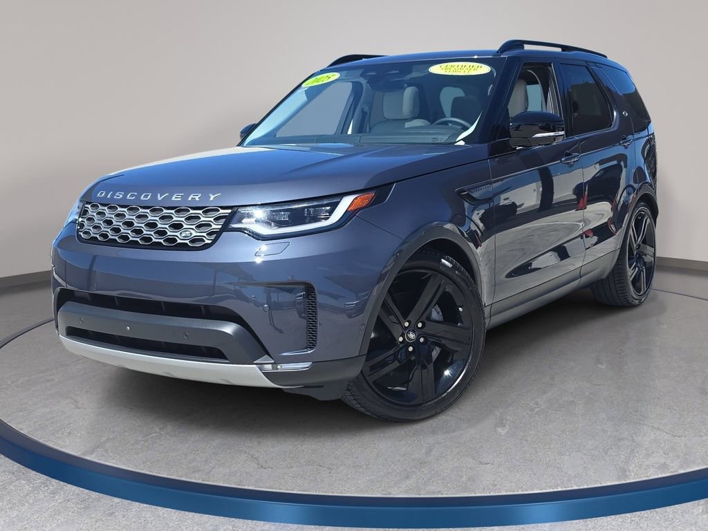 Certified 2025 Land Rover Discovery S image 1