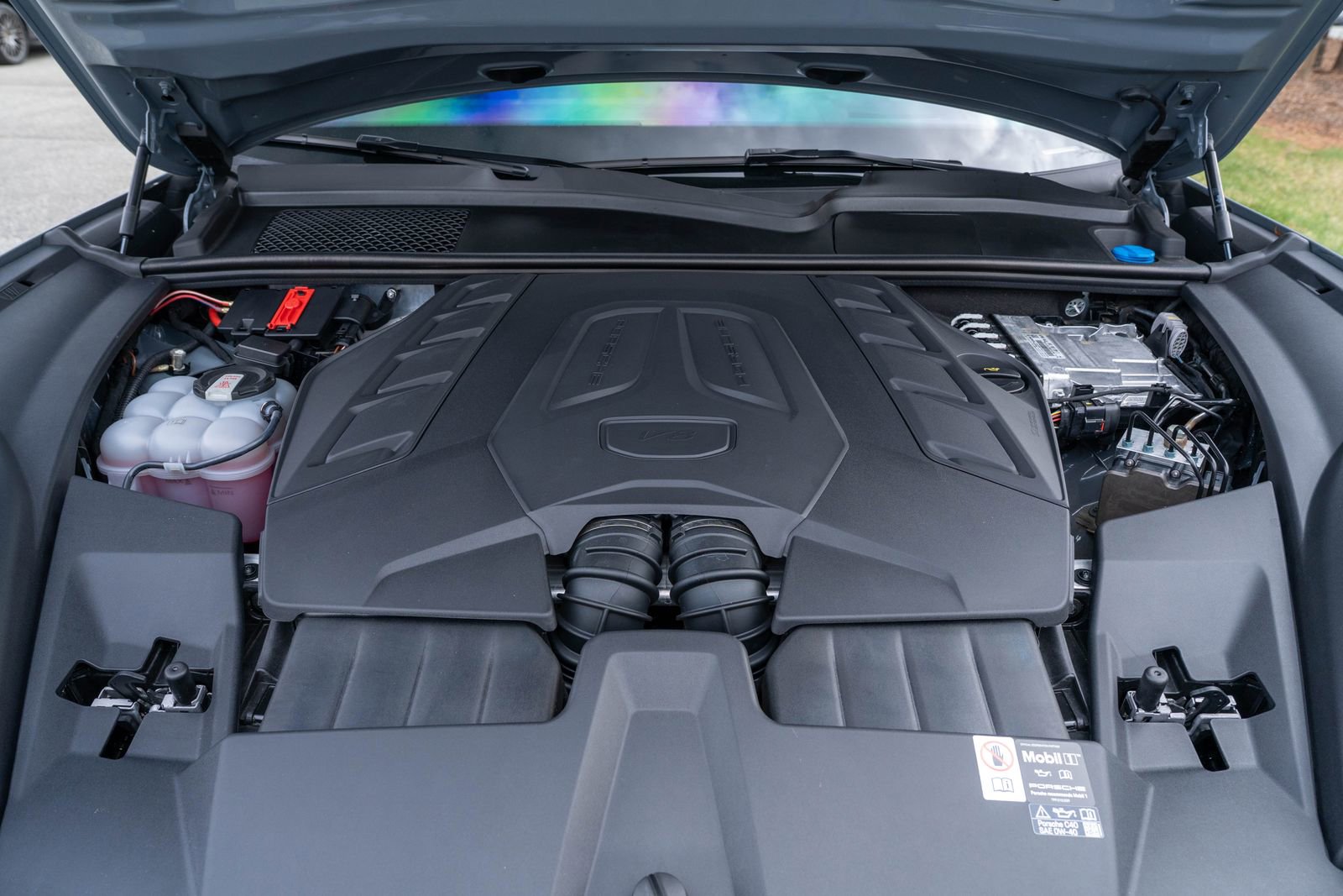 Certified 2025 Porsche Cayenne GTS image 17