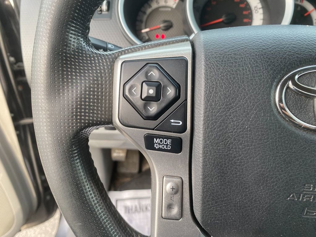Used 2014 Toyota Tacoma 4x4 Access Cab w/ Convenience Package image 16