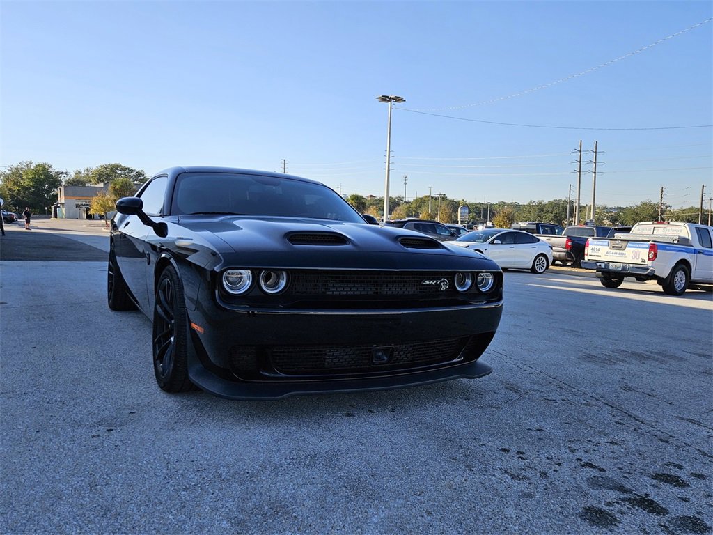 Used 2023 Dodge Challenger SRT Hellcat image 2