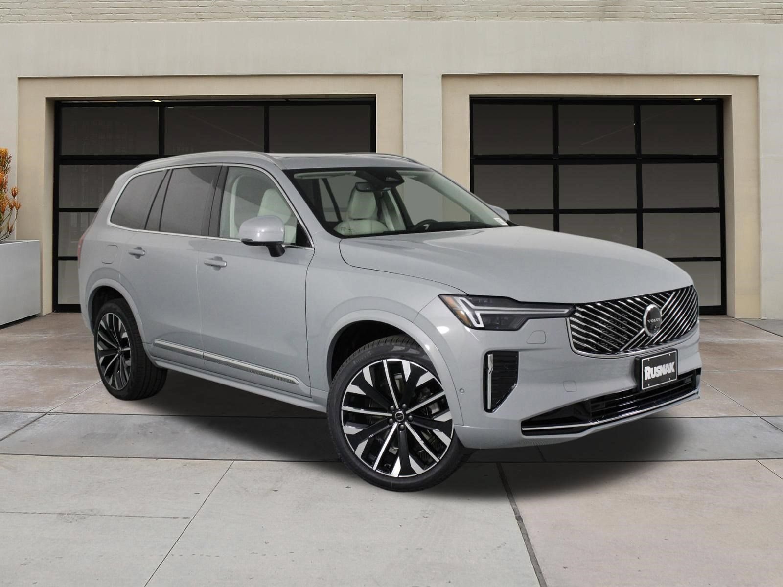 New 2026 Volvo XC90 B6 Ultra w/ Protection Package AWD/4WD image 19