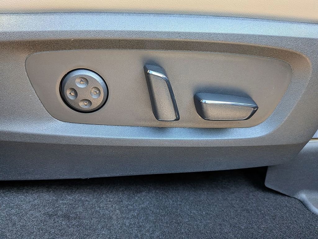 New 2026 INFINITI QX60 Luxe w/ Cargo Package image 39