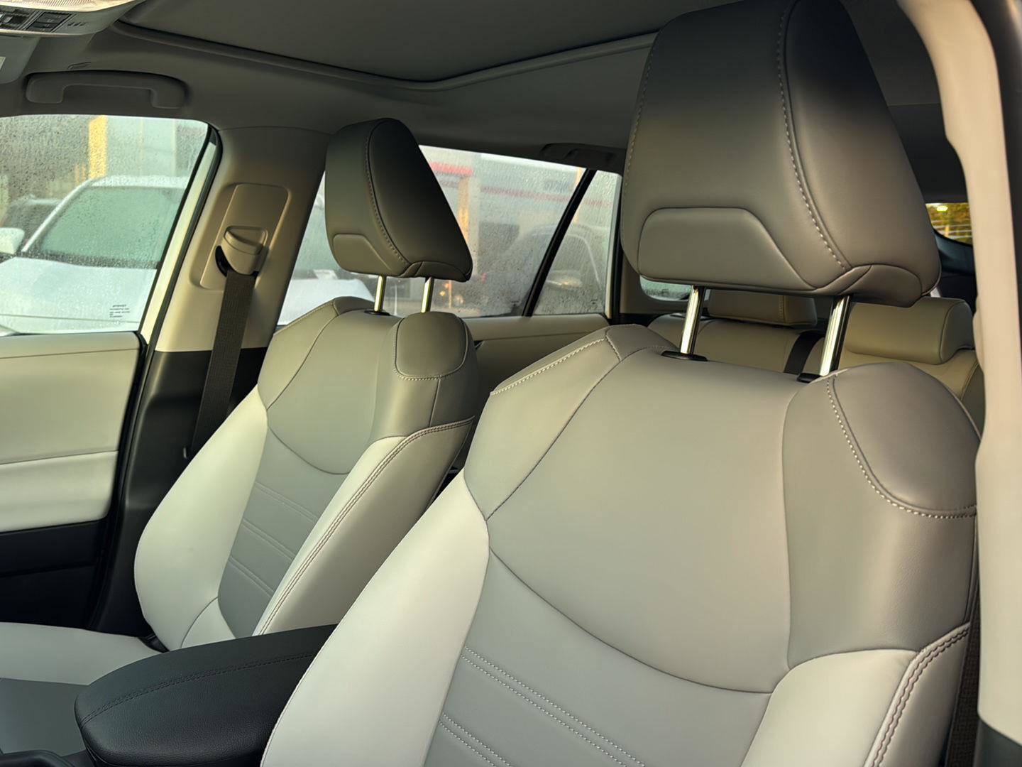 Certified 2025 Toyota RAV4 XLE Premium image 26