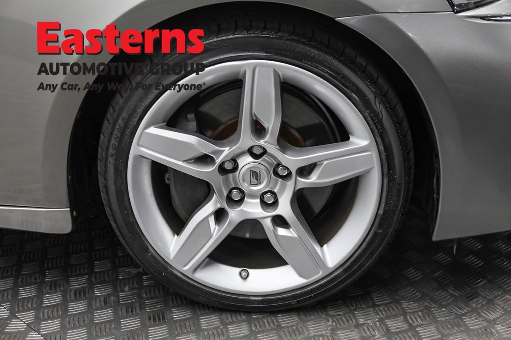 Used 2018 Lexus IS 300 F Sport w/ F Sport Package image 31