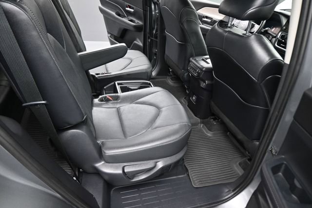 Used 2026 Toyota Grand Highlander Limited AWD/4WD image 46