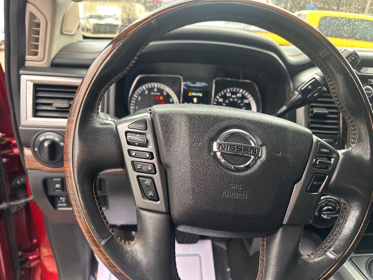 Used 2017 Nissan Titan Platinum Reserve AWD/4WD image 19