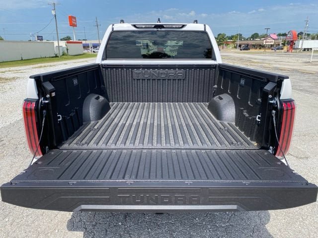New 2026 Toyota Tundra Limited AWD/4WD image 4