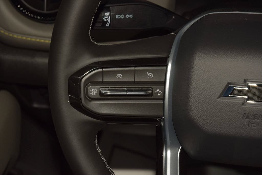 New 2026 Chevrolet Colorado ZR2 w/ Technology Package AWD/4WD image 42