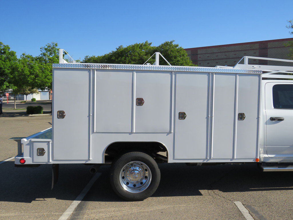 New 2023 RAM 4500 Tradesman w/ Chrome Appearance Group image 18