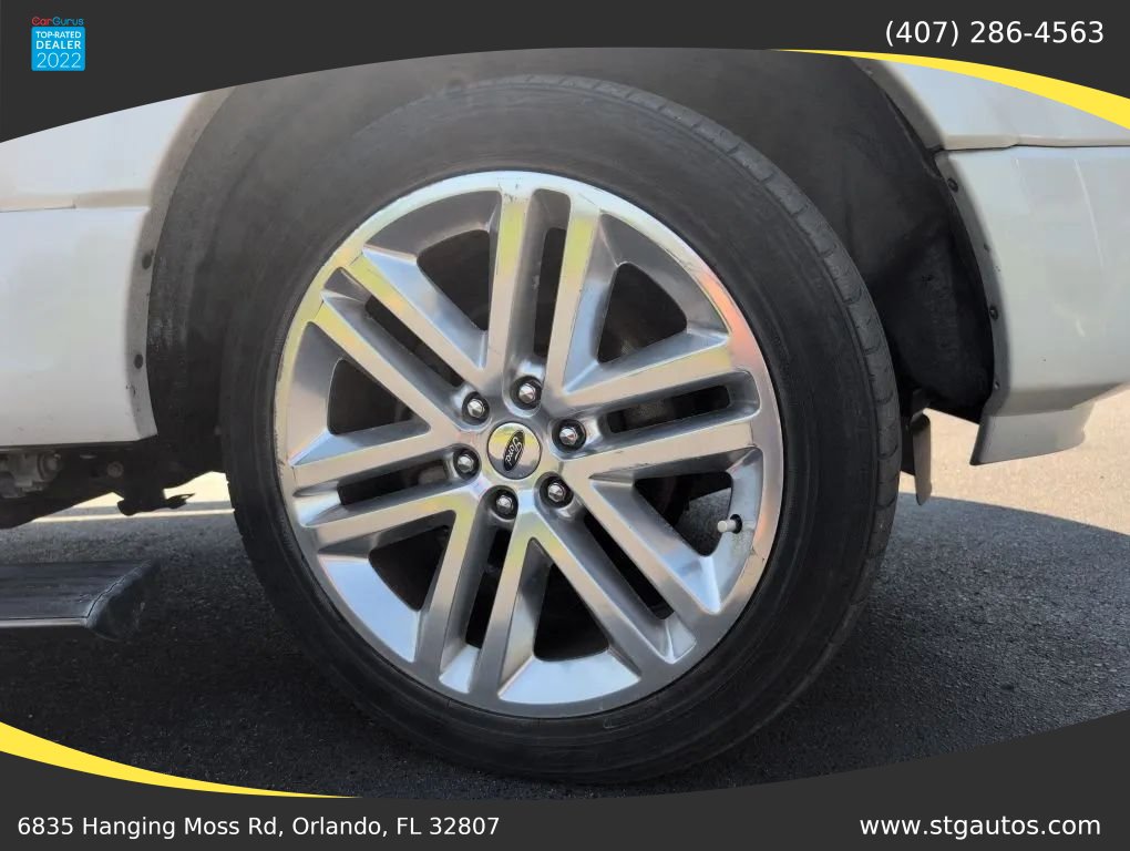 Used 2017 Ford Expedition EL Platinum RWD image 34