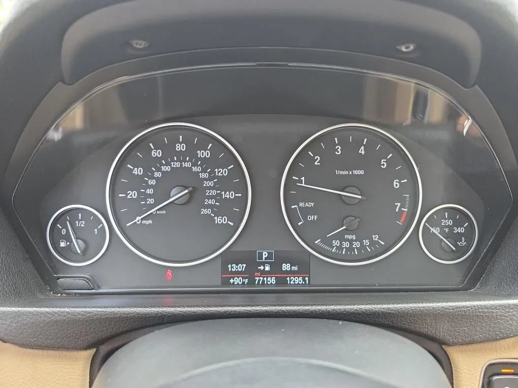 Used 2015 BMW 328i Sedan RWD image 18