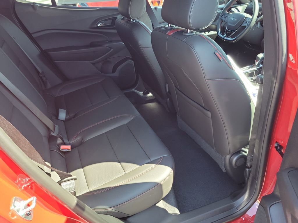 New 2026 Chevrolet Trax RS w/ Driver Confidence Package FWD image 15