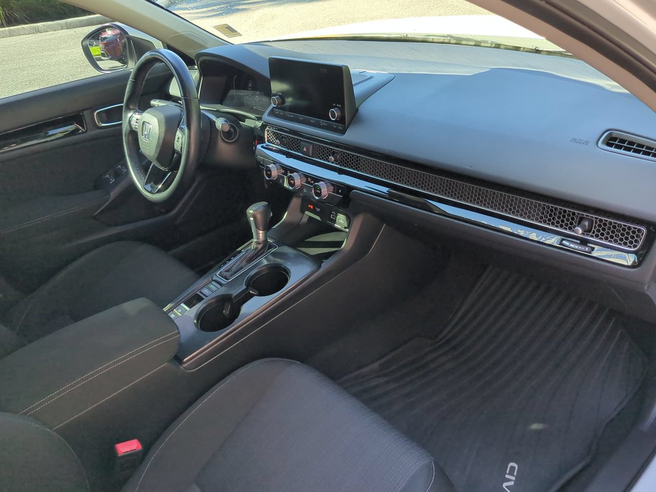 Certified 2022 Honda Civic EX image 17