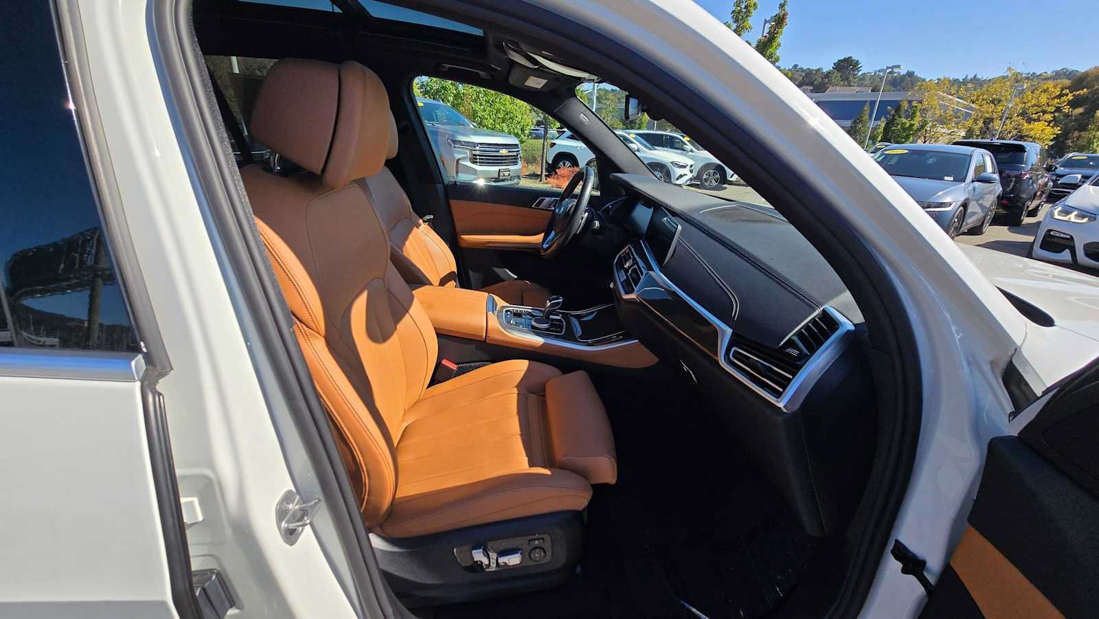 Used 2021 BMW X5 xDrive45e AWD/4WD image 11
