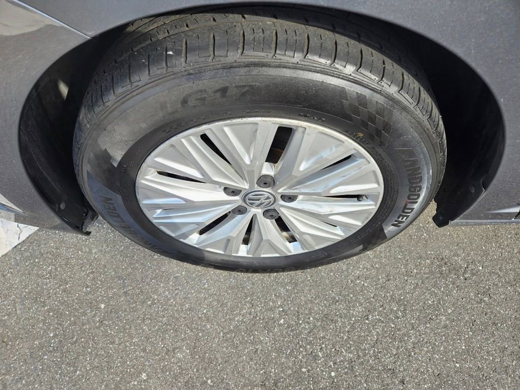 Used 2020 Volkswagen Jetta S w/ Driver Assistance Package FWD image 13
