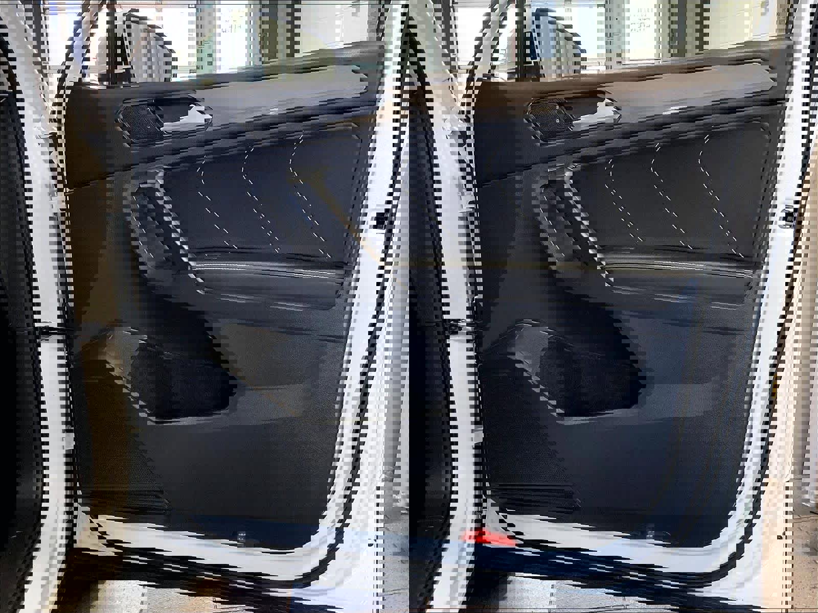 Certified 2023 Volkswagen Tiguan SE AWD/4WD image 12