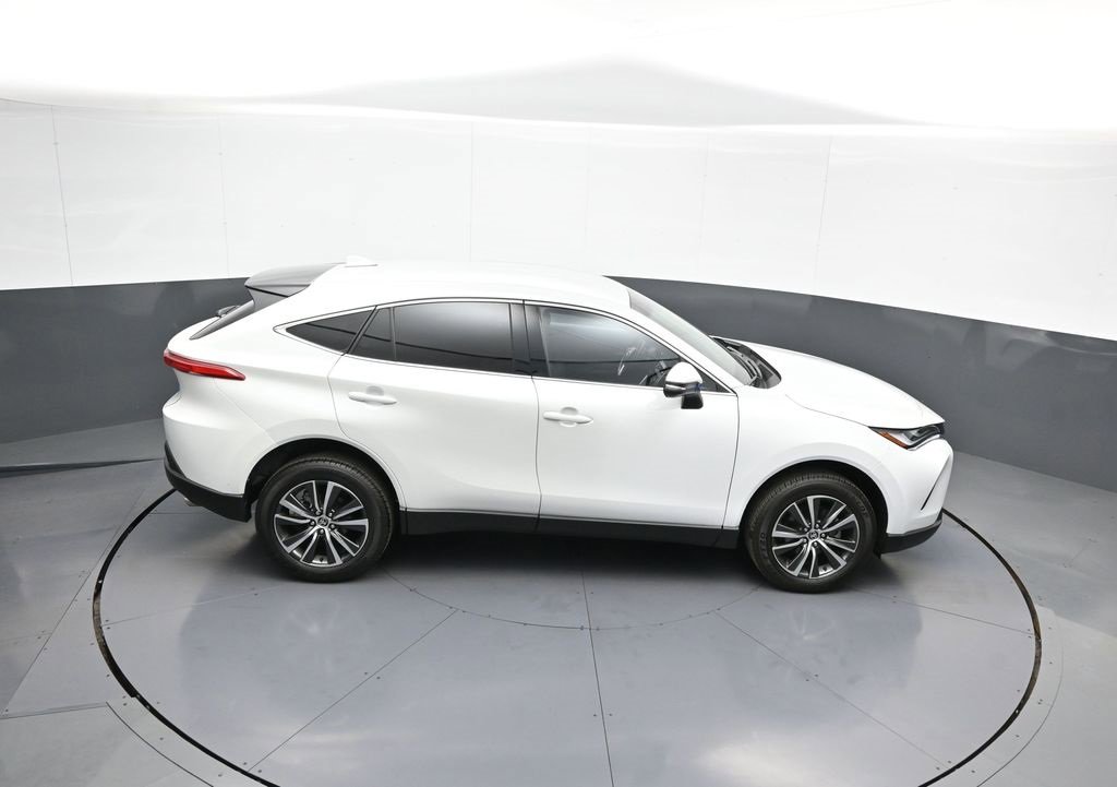 Certified 2024 Toyota Venza LE image 36