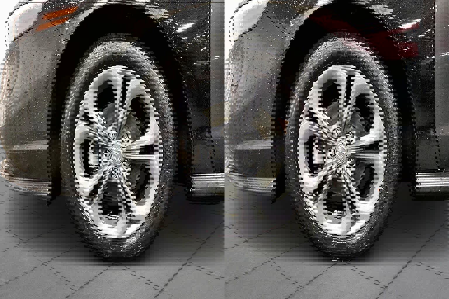 Used 2023 Honda Accord EX image 10