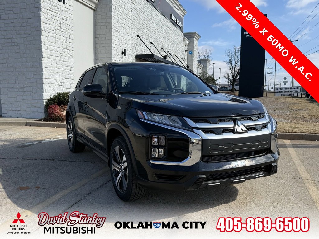 New 2026 Mitsubishi Outlander SEL image 1