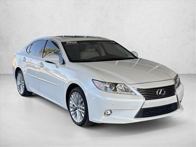 Used 2014 Lexus ES 350 w/ Luxury Package FWD image 5