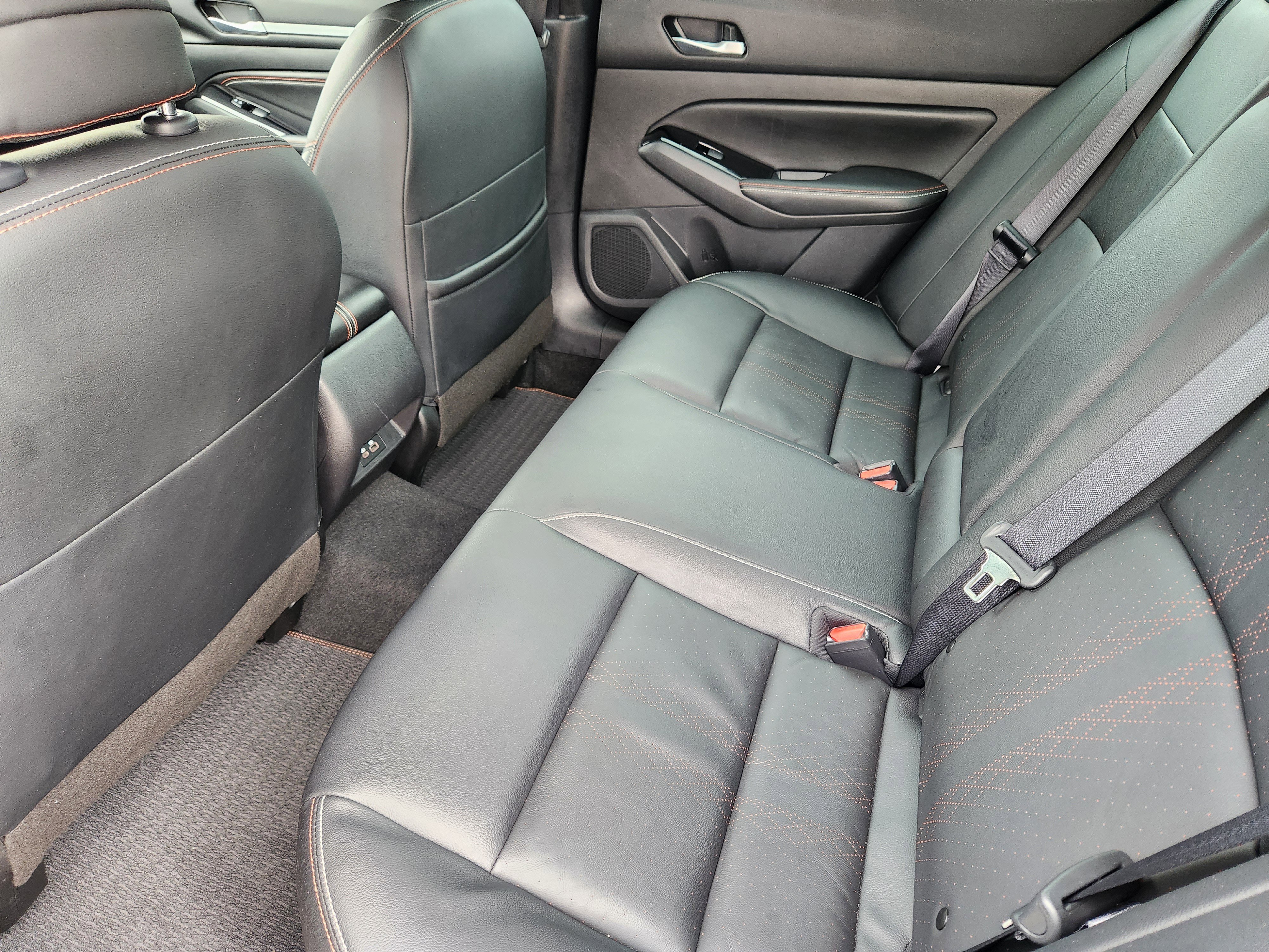 Used 2023 Nissan Altima 2.5 SR w/ SR Premium Package image 30