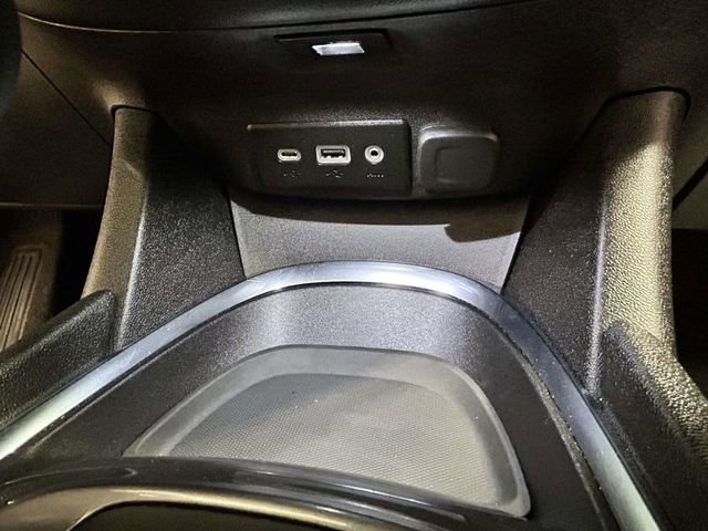Used 2023 Chevrolet Malibu LT image 19