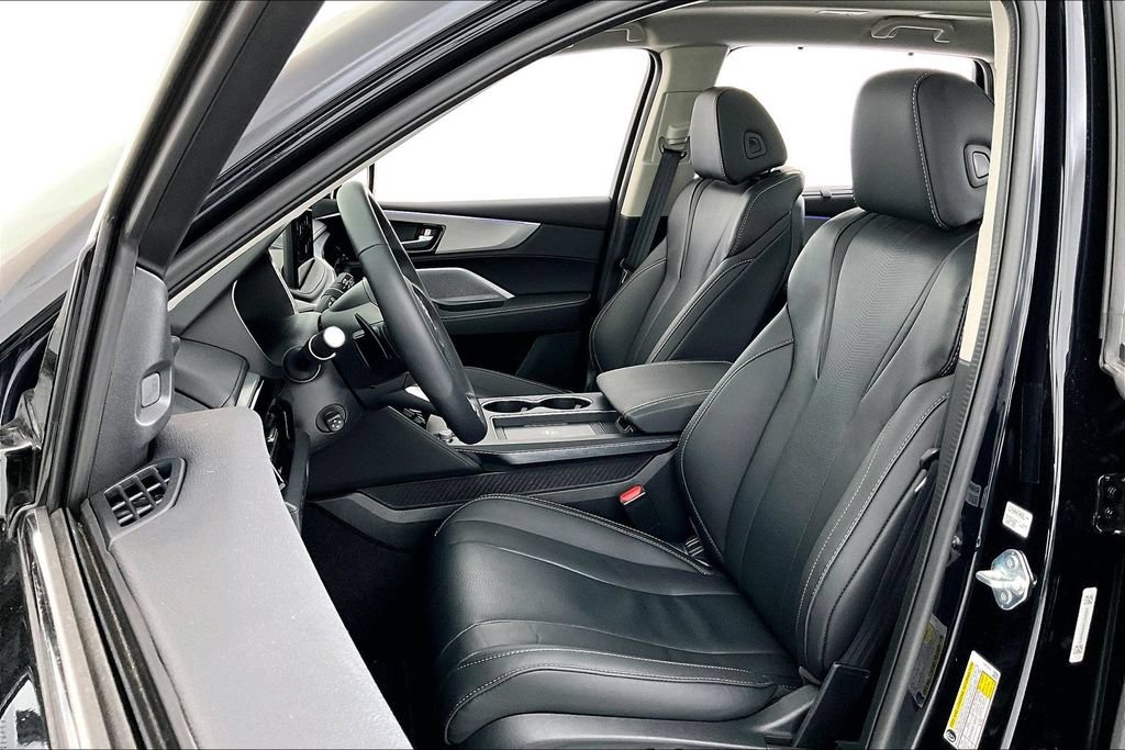 Certified 2026 Acura MDX FWD w/ Technology Package image 31