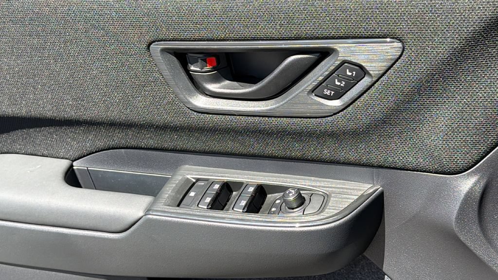 New 2026 Subaru Outback Limited AWD/4WD image 22