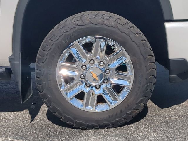 Used 2024 Chevrolet Silverado 3500 High Country w/ High Country Premium Package image 11
