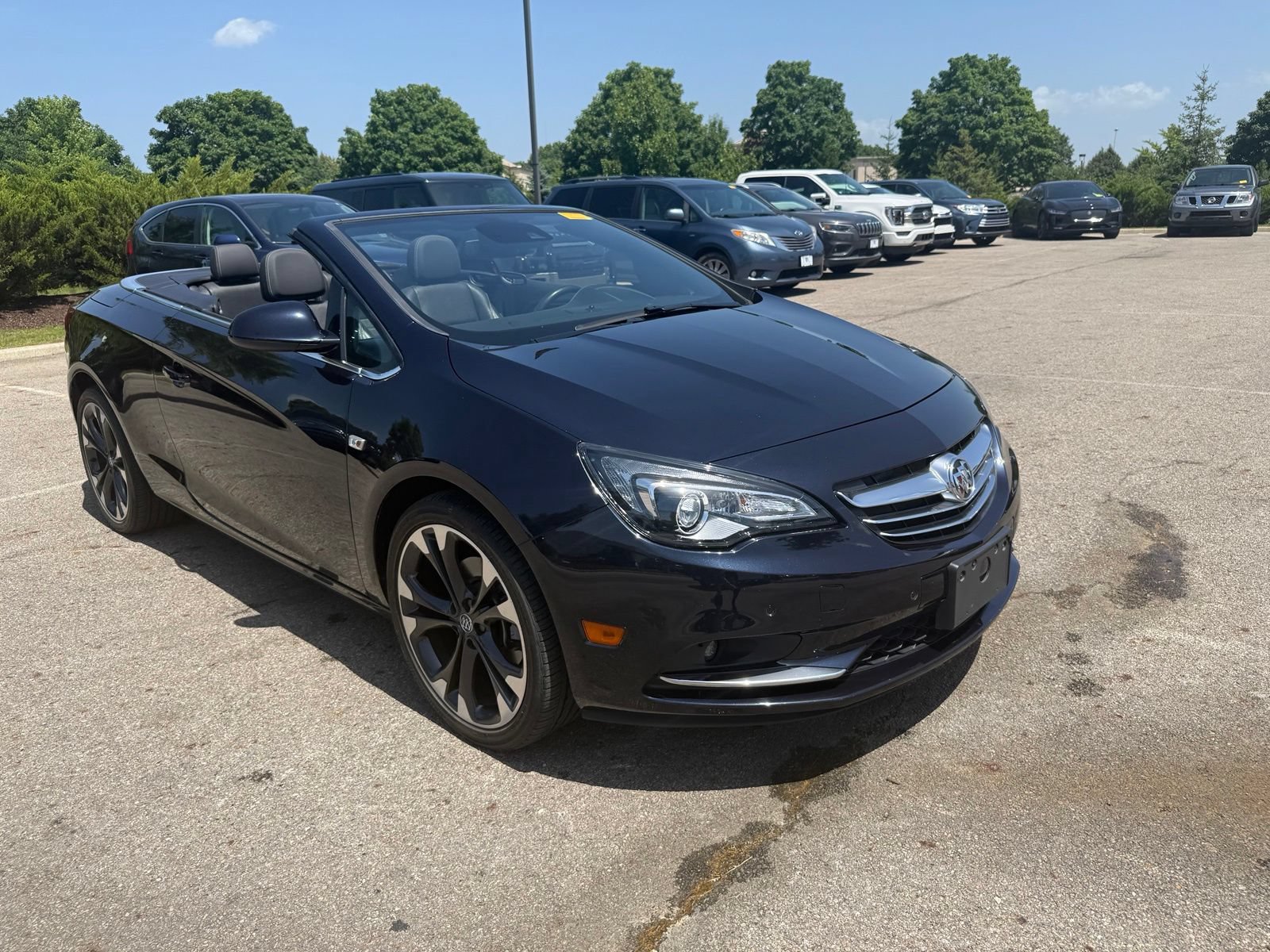 Used 2019 Buick Cascada Premium FWD image 3