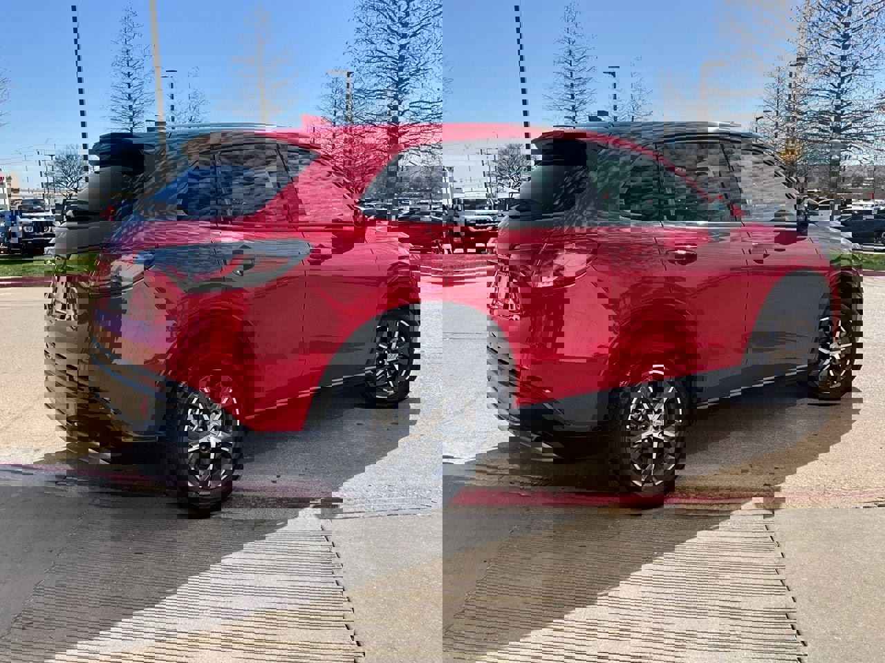 Used 2025 Honda HR-V EX-L image 6