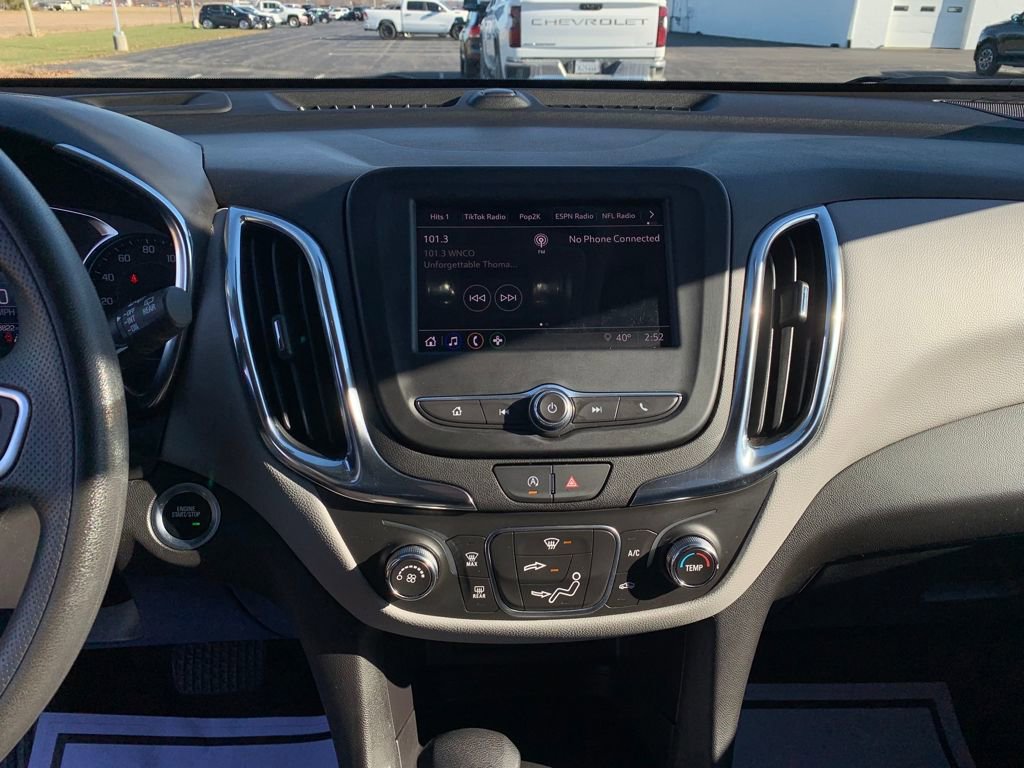 Used 2024 Chevrolet Equinox LS w/ LS Convenience Package image 32