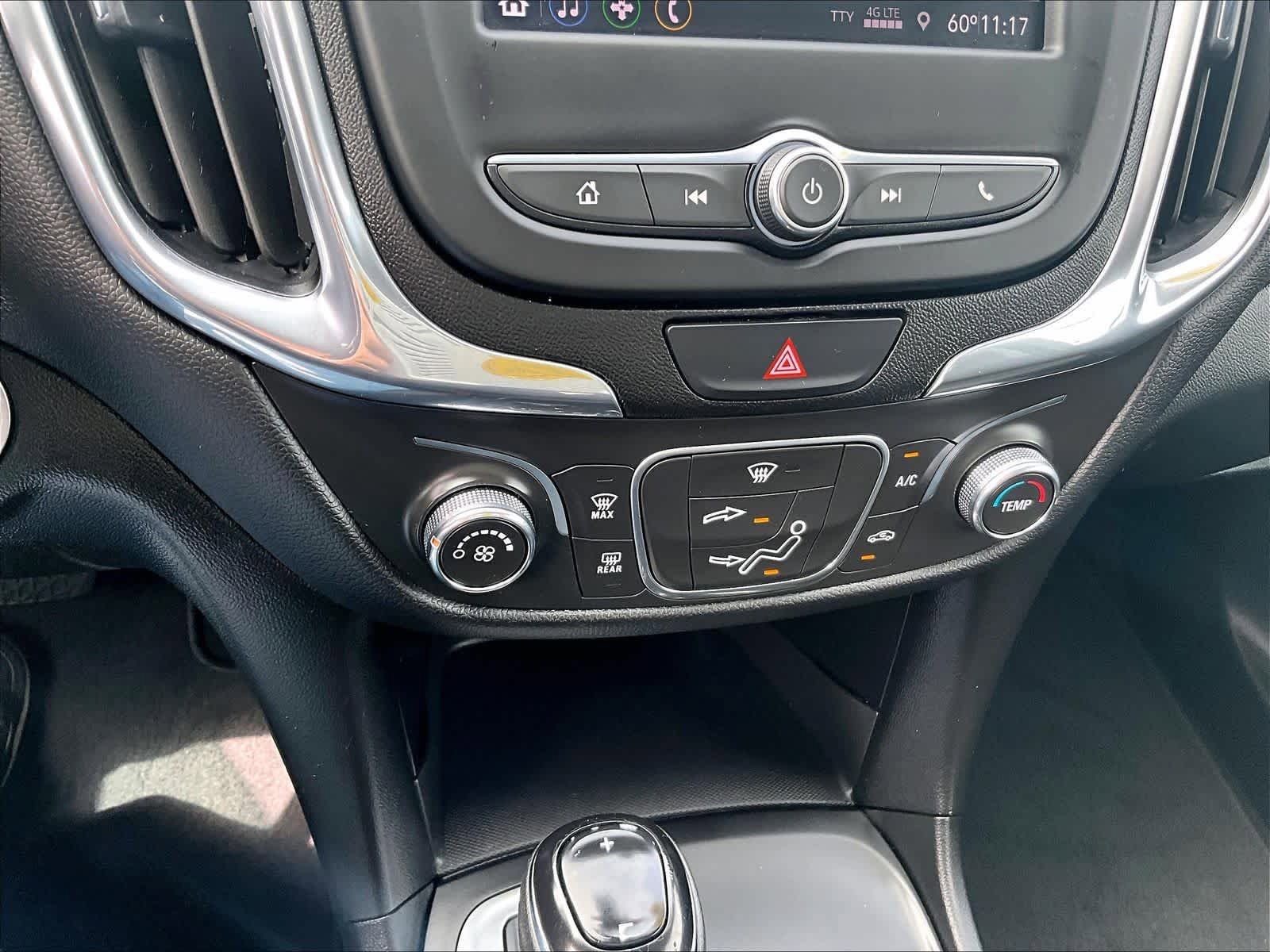 Used 2020 Chevrolet Equinox LT AWD/4WD image 27