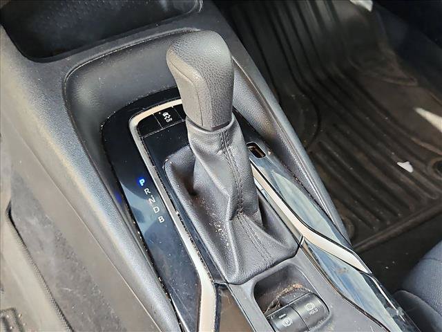 Used 2021 Toyota Corolla LE FWD image 14