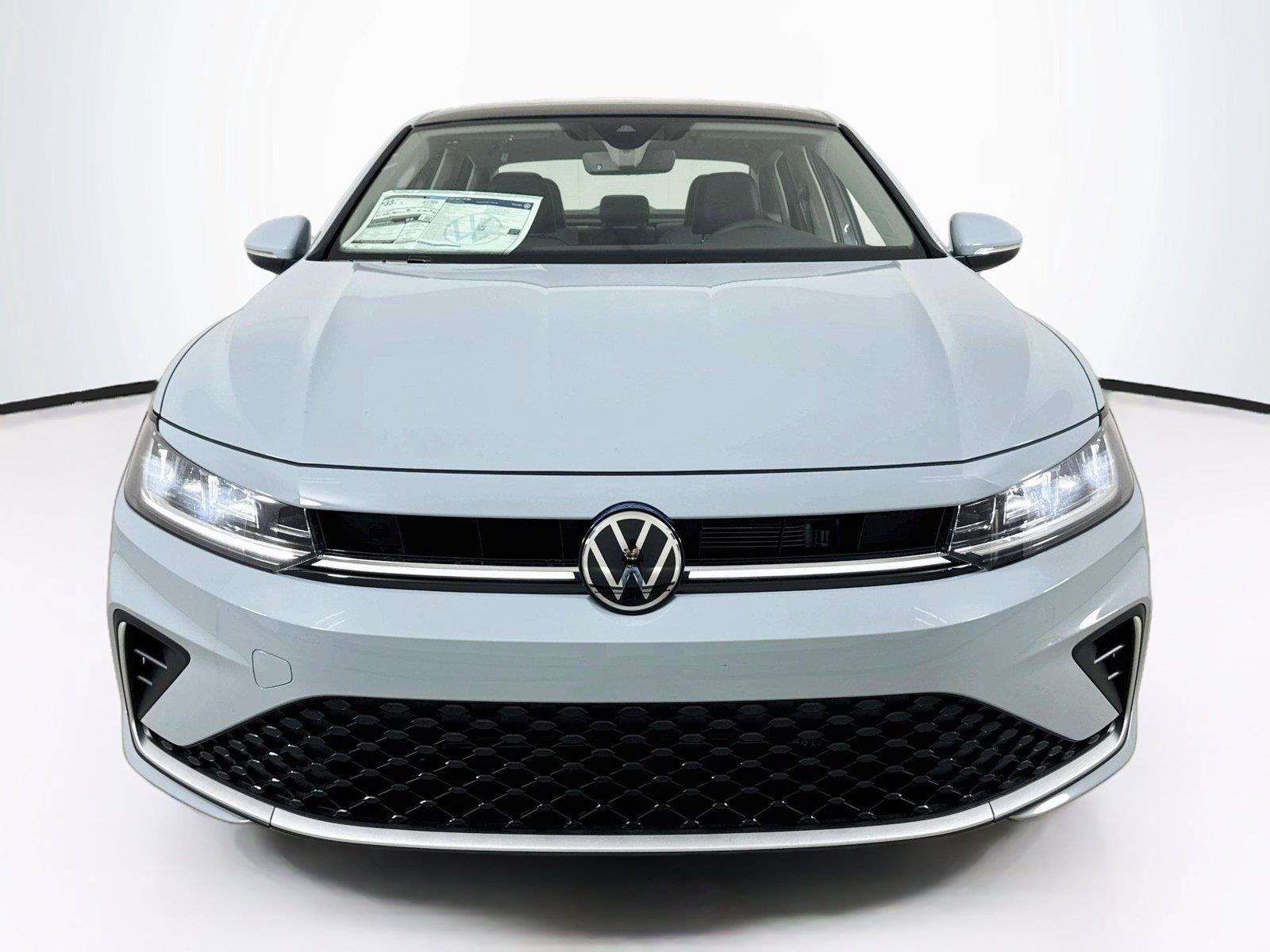 New 2027 Volkswagen Jetta SEL FWD image 4