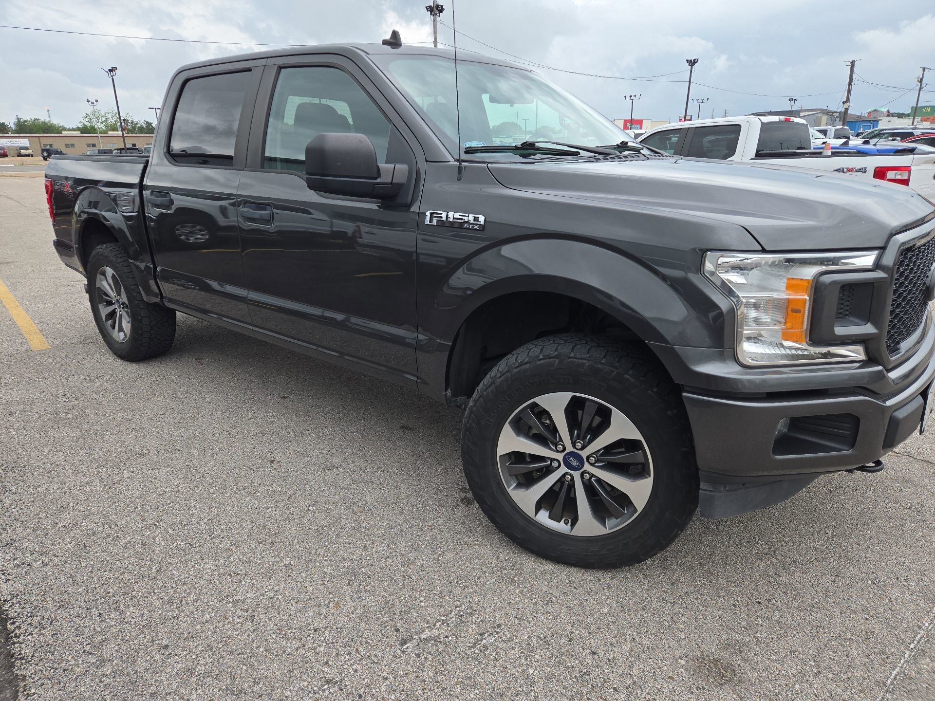 Used 2020 Ford F150 XL w/ Equipment Group 101A Mid AWD/4WD image 10