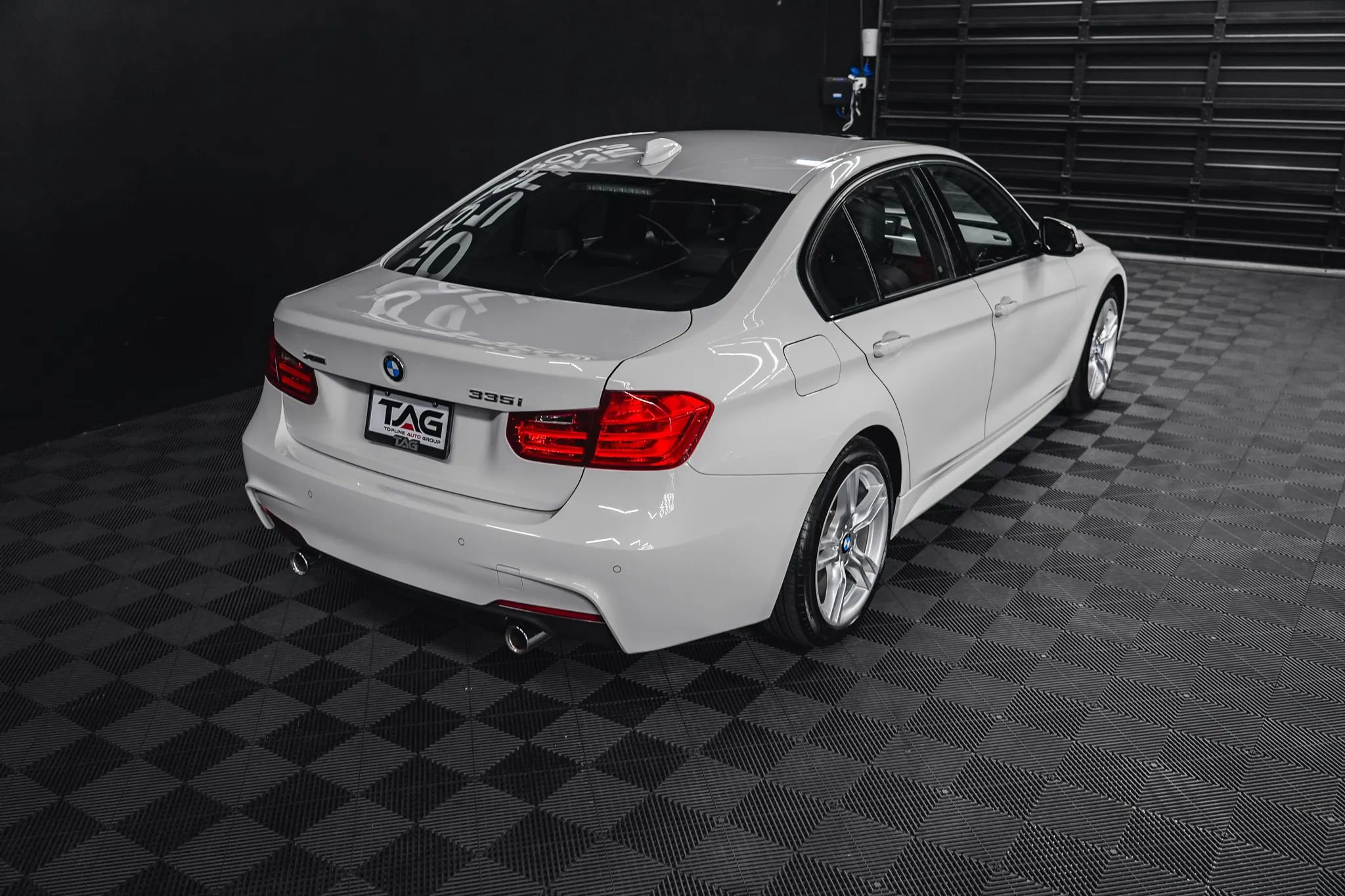 Used 2014 BMW 335i xDrive Sedan AWD/4WD image 18