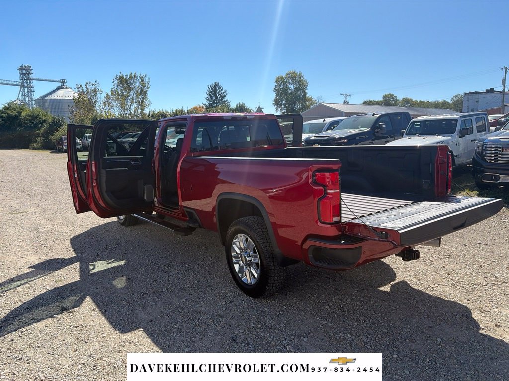 Used 2025 Chevrolet Silverado 3500 High Country w/ High Country Premium Package AWD/4WD image 31