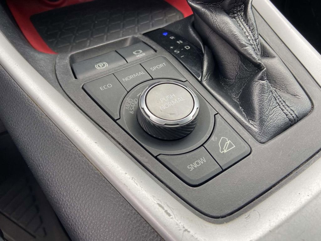 Used 2021 Toyota RAV4 TRD Off-Road w/ TRD Off-Road Weather Package AWD/4WD image 26