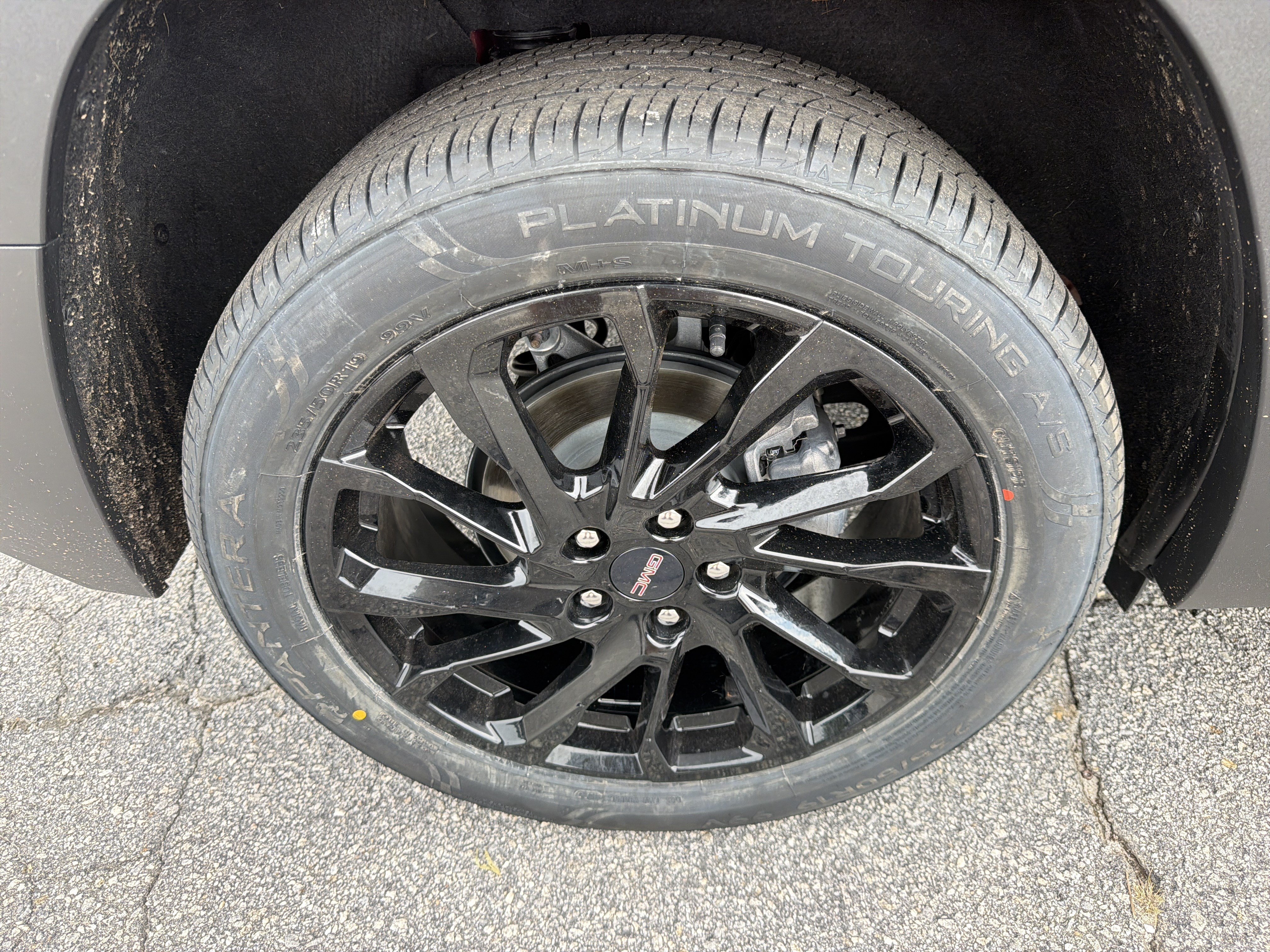 Certified 2023 GMC Terrain SLE w/ Driver Convenience Package FWD image 18